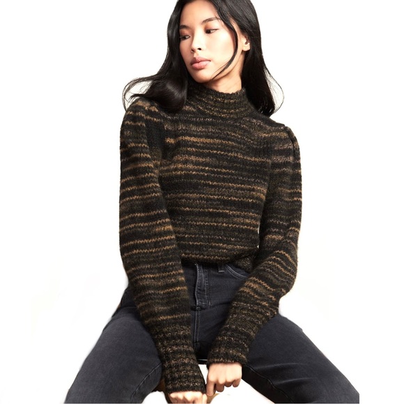 Veronica Beard Sweaters - NEW VERONICA BEARD FUZZY MOCK NECK SWEATER